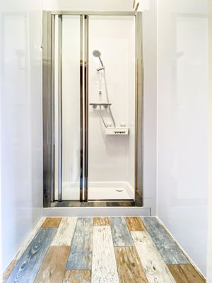 Photo 25- click for photo gallery